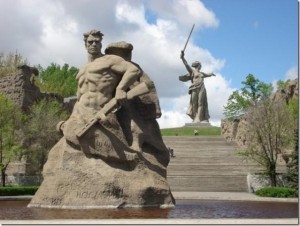 Героям Сталинградской битвы